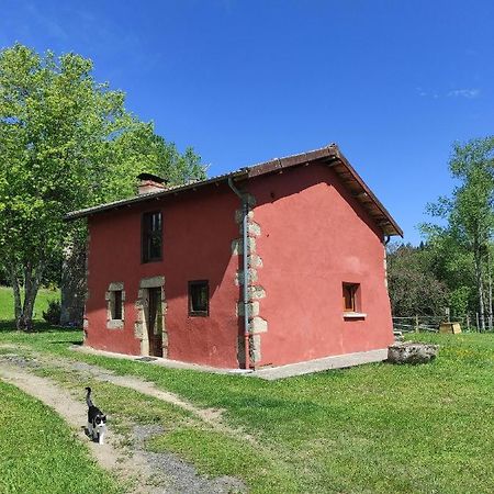 Gite La Roche Bertignat Zewnętrze zdjęcie